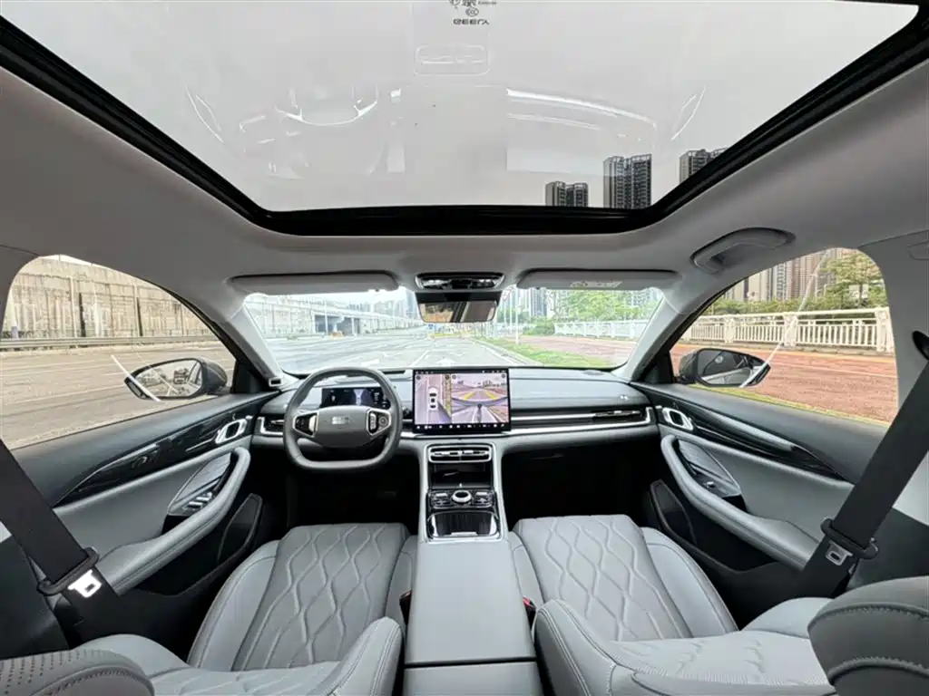 Geely Galaxy Galaxy A7 2025 EM-i фото 15