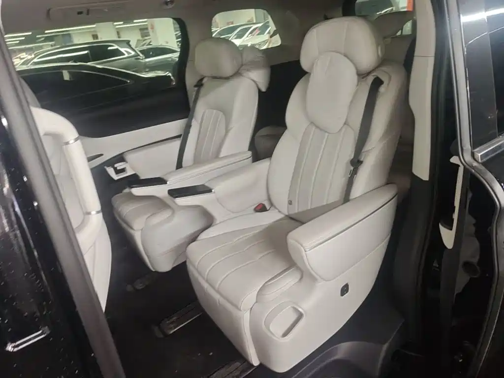 Voyah Dreamer 2026 2025 PHEV AWD Excellent Kunpeng Edition