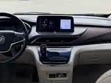 Фото 9 - Buick GL8