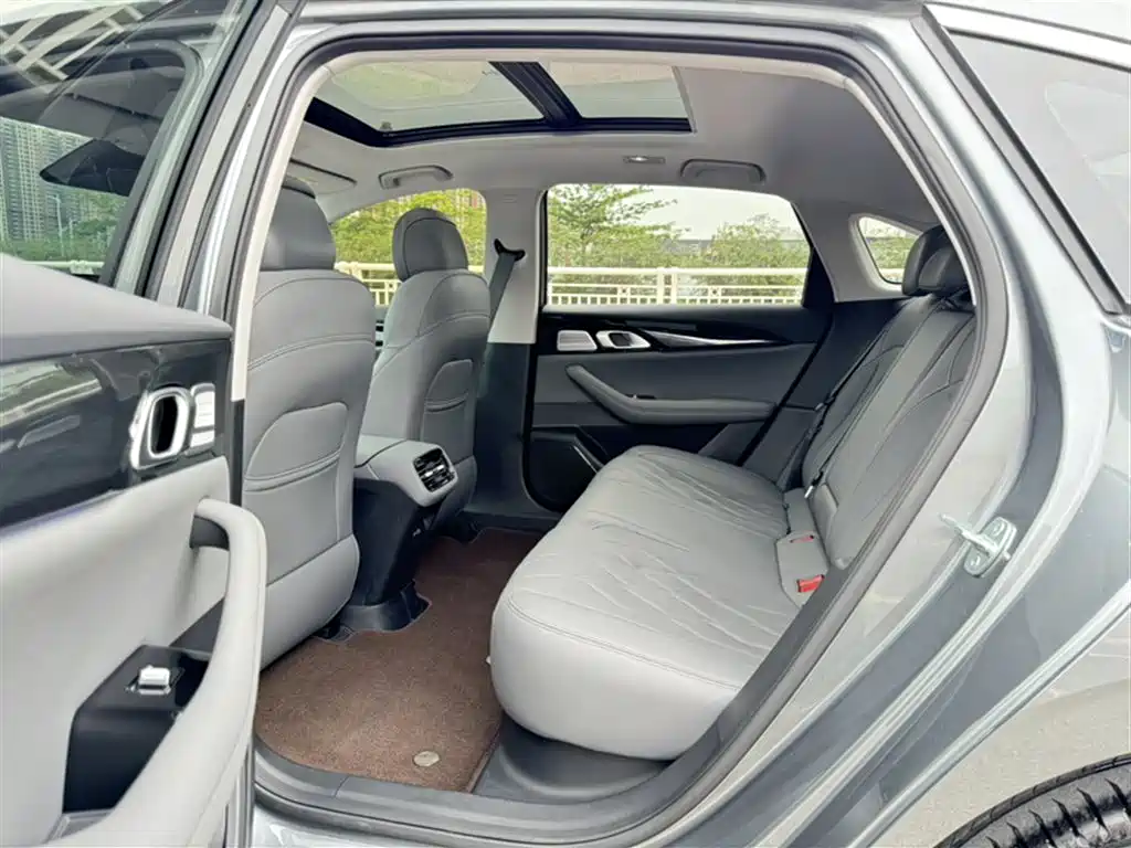 Geely Galaxy Galaxy A7 2025 EM-i фото 10