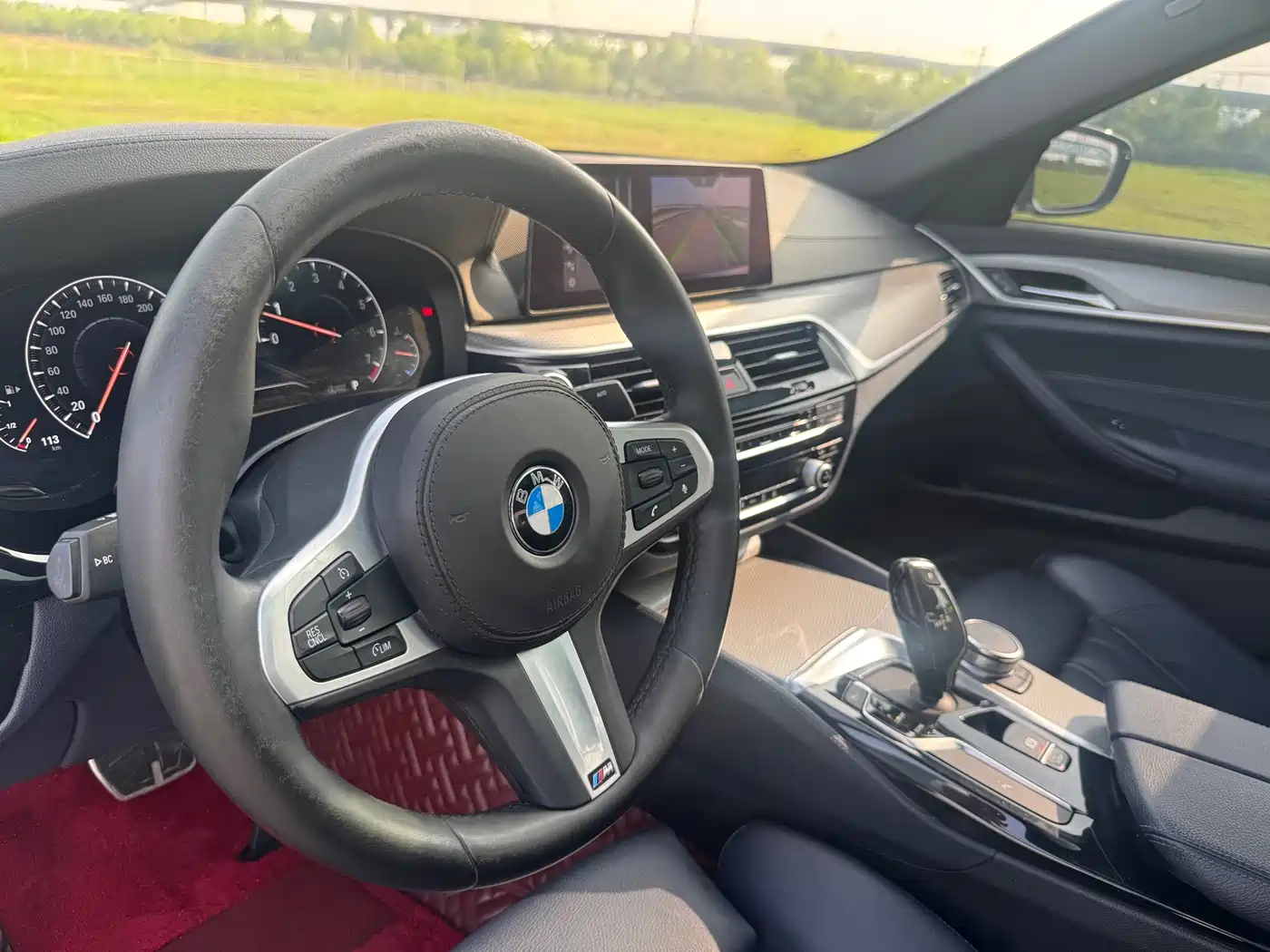 BMW 5 Series (Import) 2019 525i M Sport Package фото 6