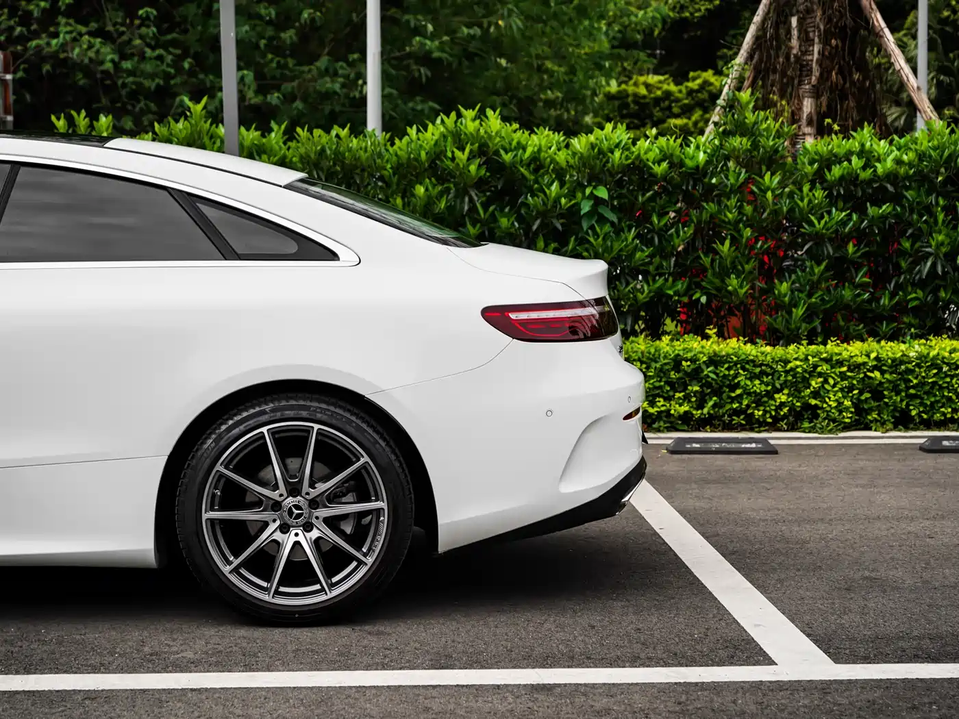 Mercedes-Benz E-Class (Import) 2023 E 260 Coupe фото 42