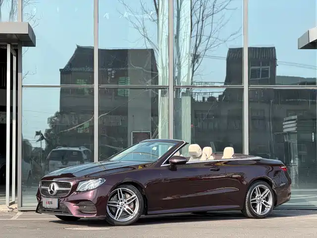 MERCEDES-BENZ E CLASS