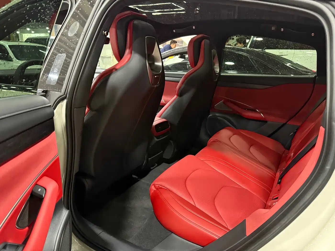 XIAOMI CAR XIAOMI SU7