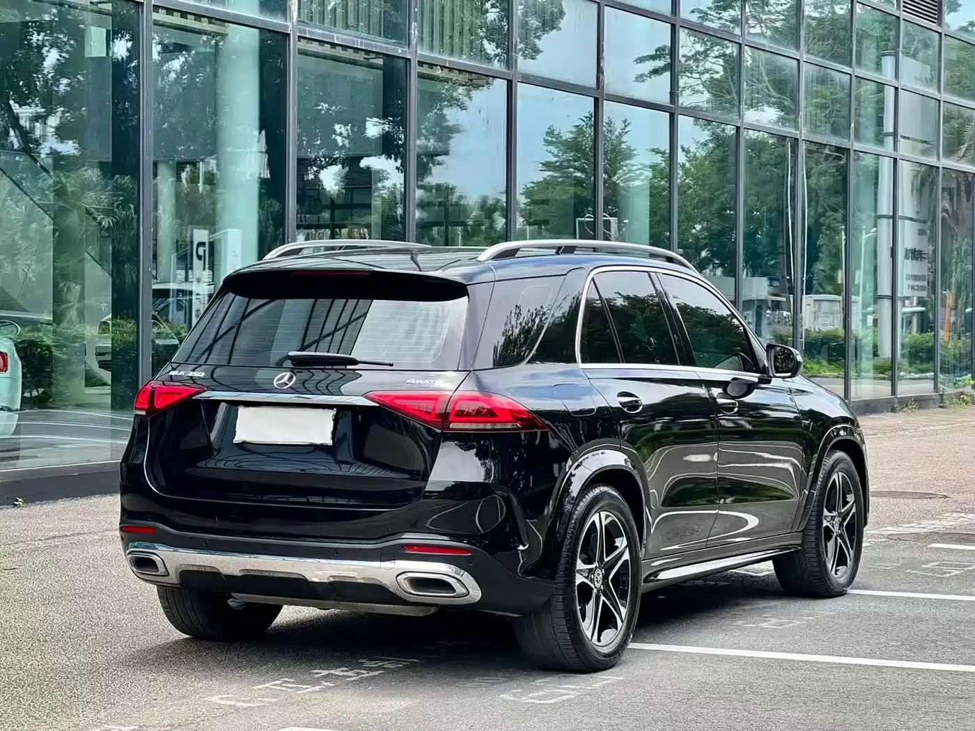 Mercedes-Benz GLE 2023 GLE 350 4MATIC Fashion фото 13
