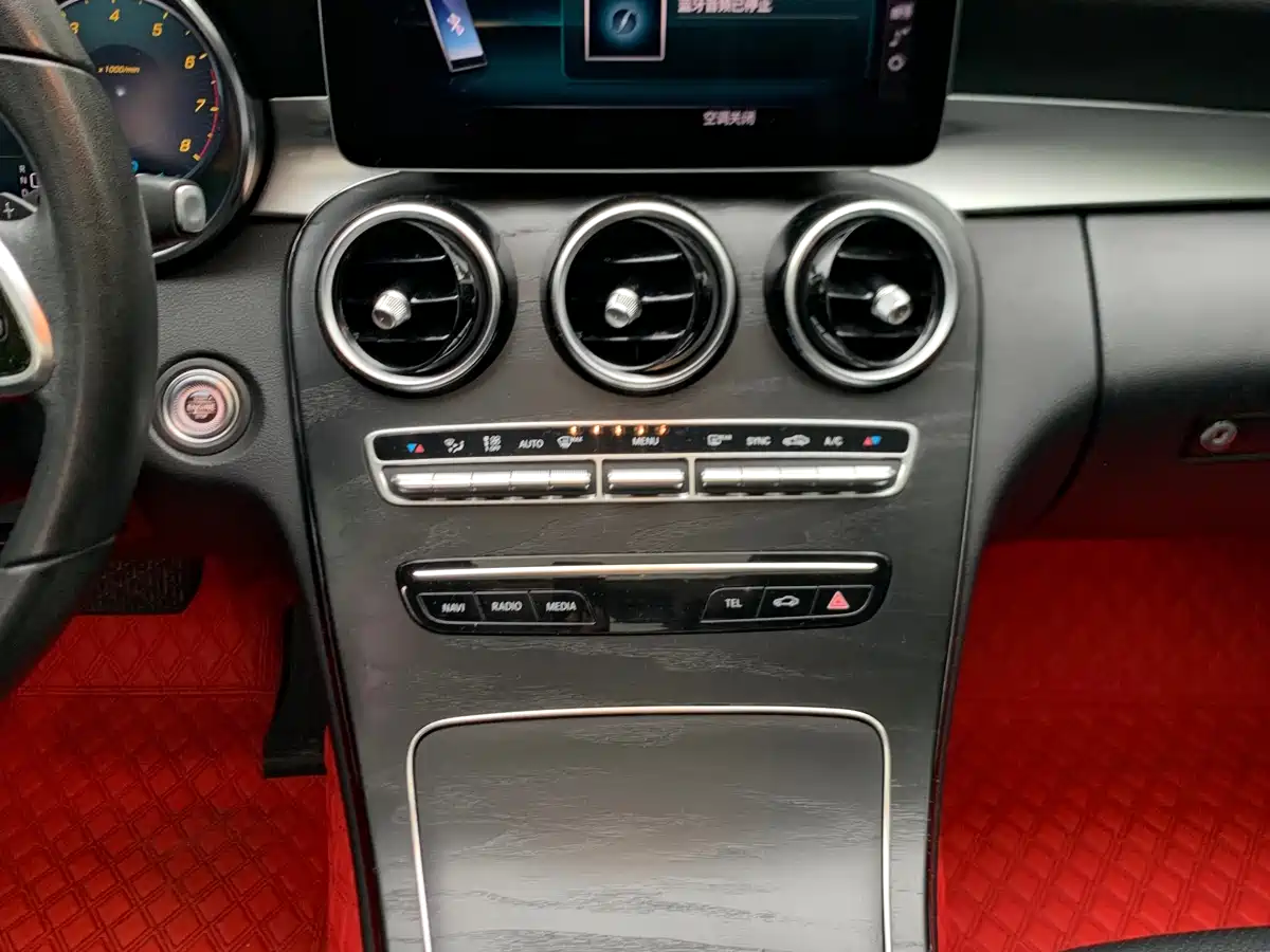 Mercedes-Benz C-Class 2019 Facelift C 260 L Sport фото 12