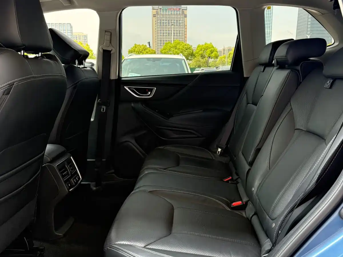 SUBARU FORESTER