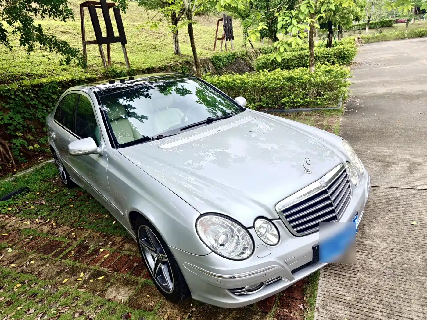 Mercedes-Benz E-Class 2008 Model E 280 Personality Sport Edition фото 11