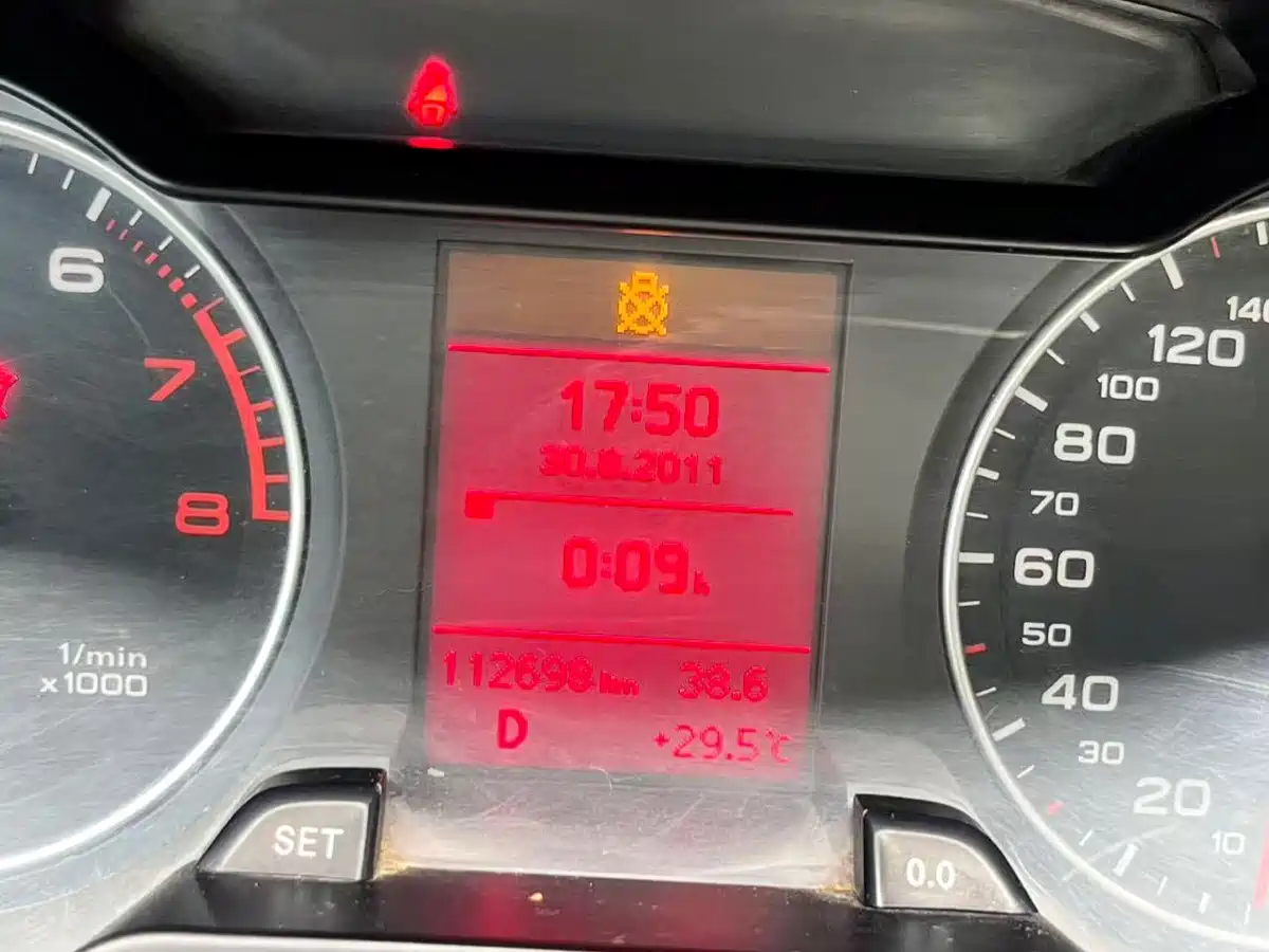 Фото 19 - Audi A4L