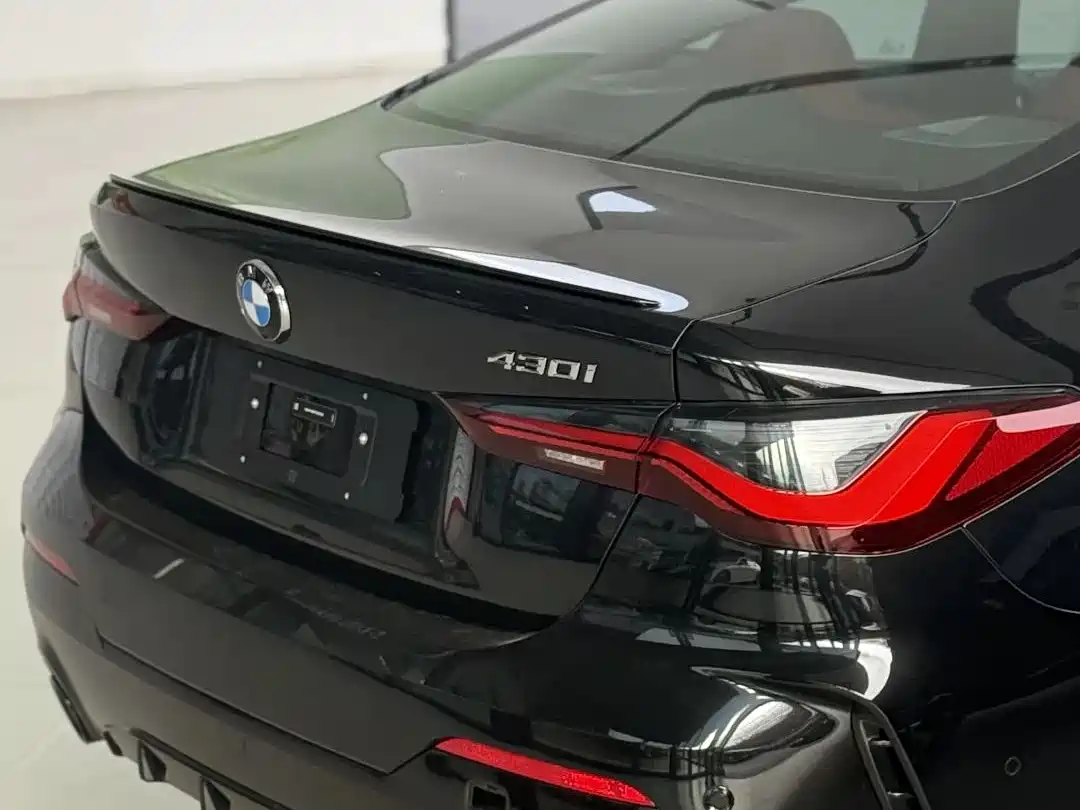 BMW 4 Series фото 4