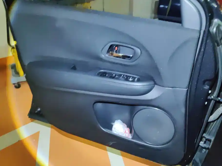 Photo 7 - Honda Vezel
