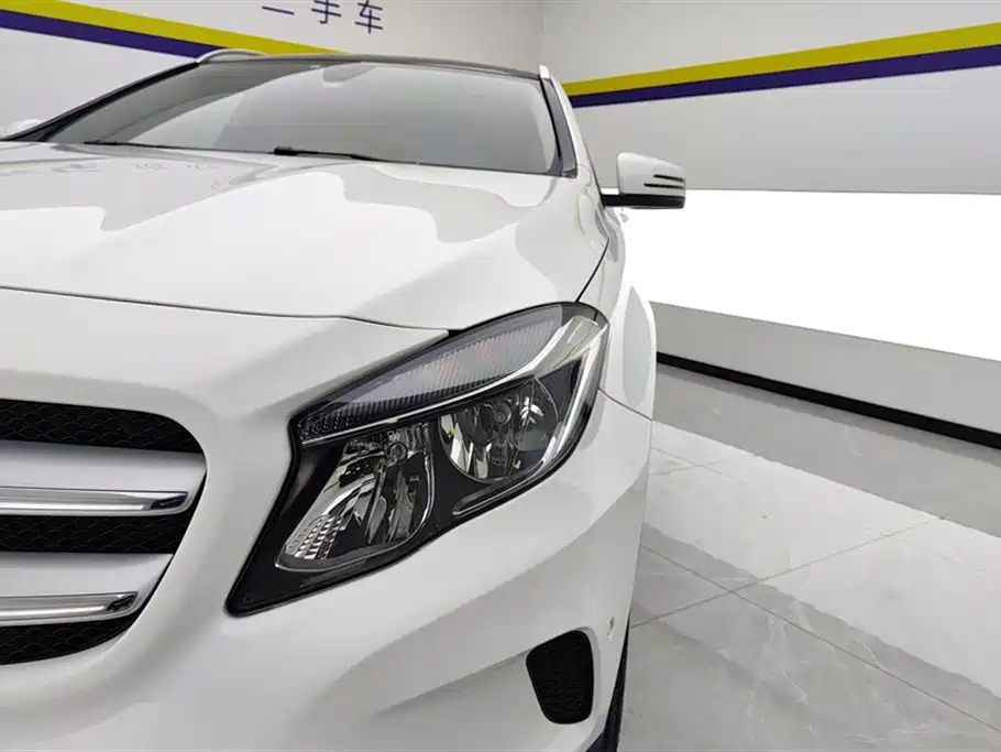 Mercedes-Benz GLA 2016 GLA 200 Dynamic фото 5