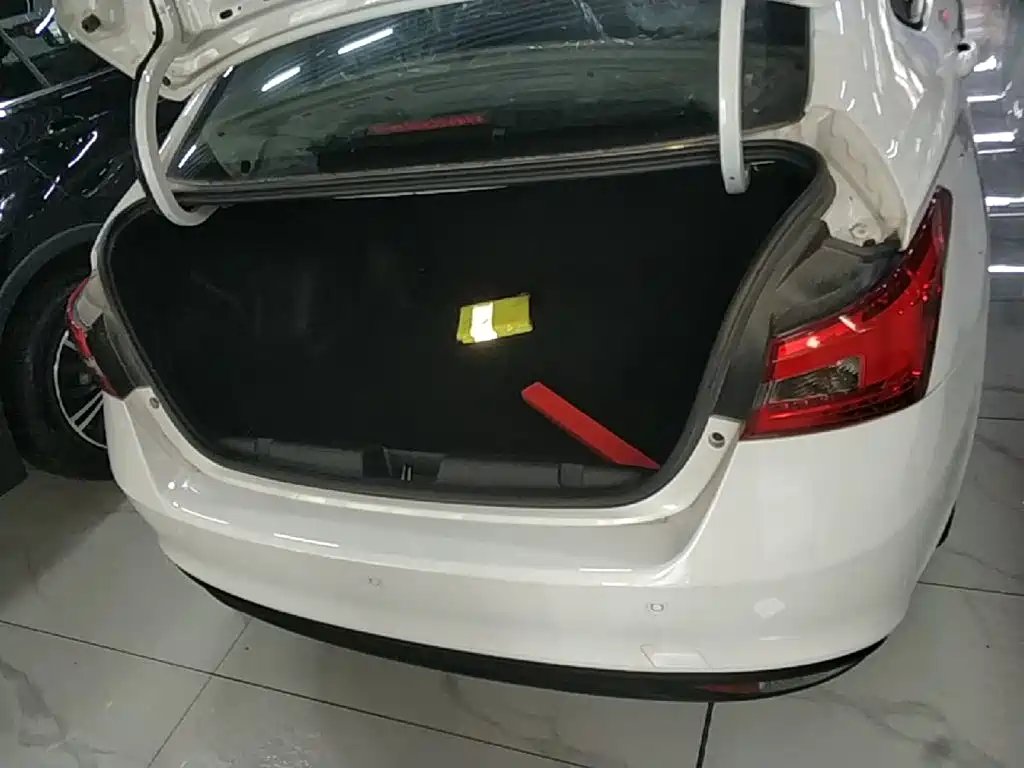 Chery Arrizo 5 2026 2025 Model Year Excellence Edition 1.5L CVT Trend