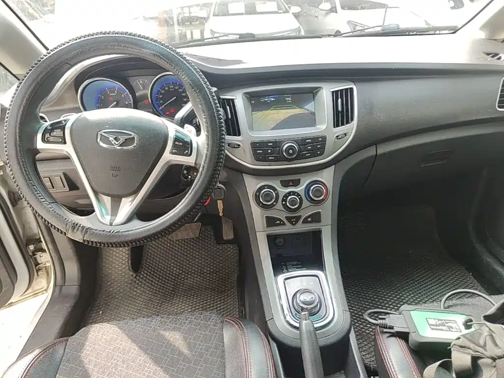 Cowin Kaiyi C3 2016 2015 1.5L AMT Gold Diamond Edition