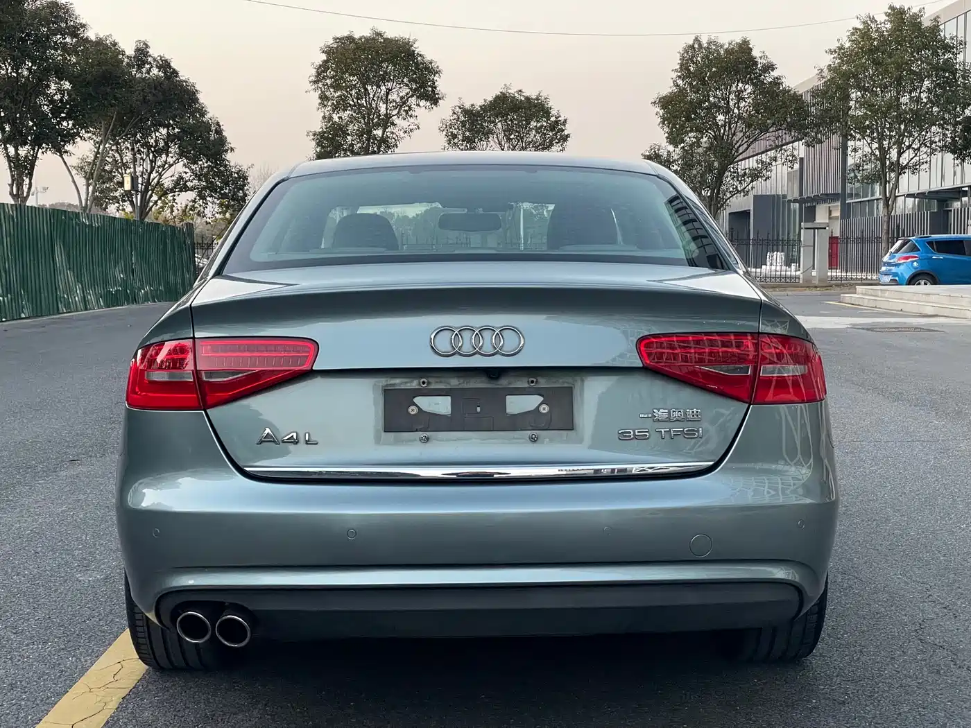 Audi A4L 2015 35 TFSI Auto Comfort фото 16