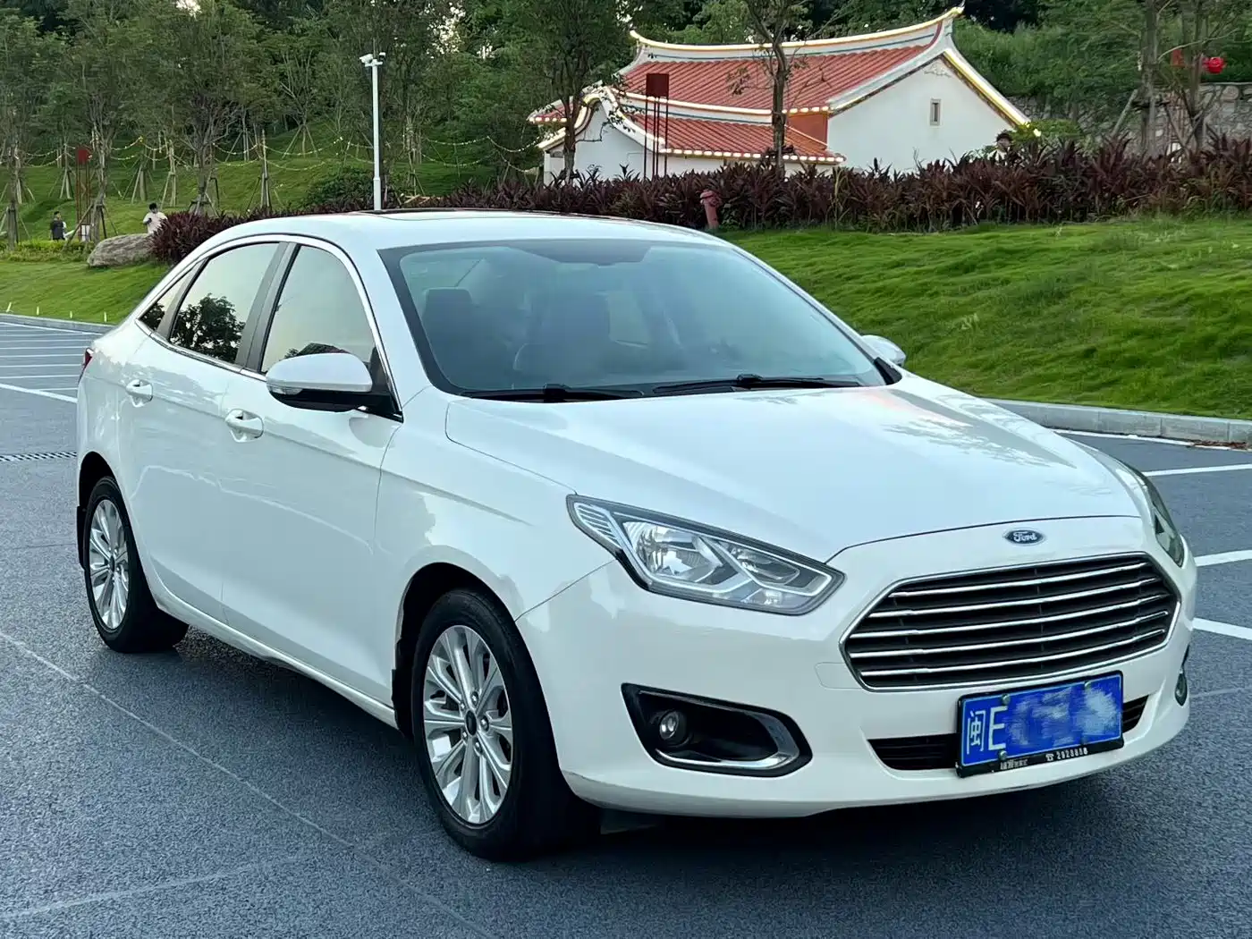 Ford Escort 2015 2015 1.5L Automatic Fashion