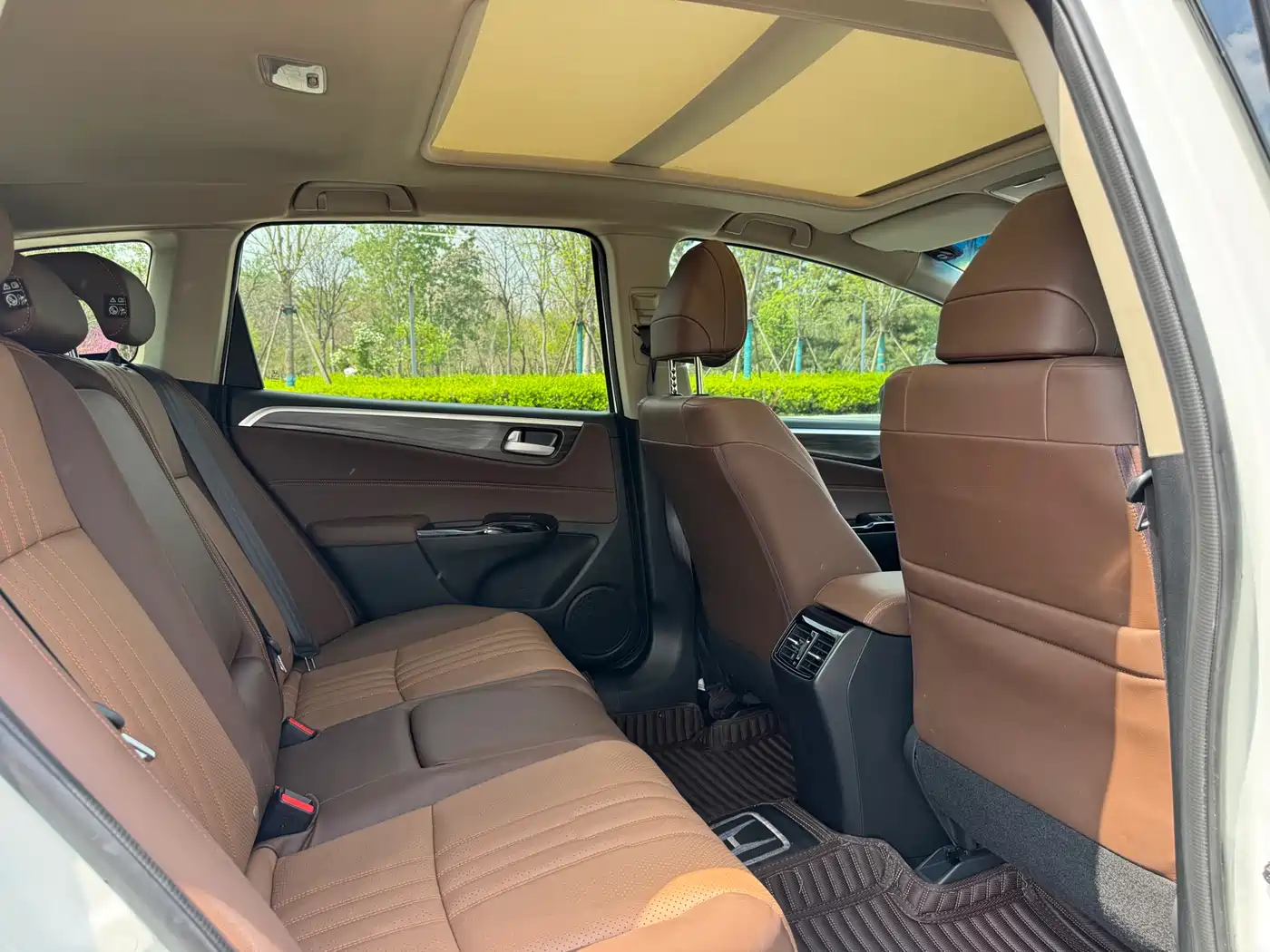 Honda Jade 2017 210TURBO CVT Luxury Edition 5-seater фото 20