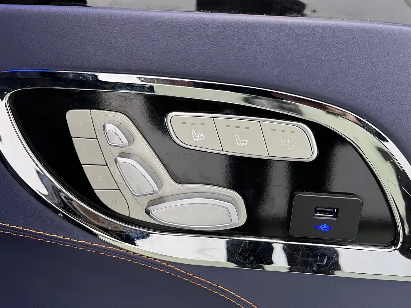 Mercedes-Benz Vito 2020 2.0T Elite Edition (7-seater) фото 10