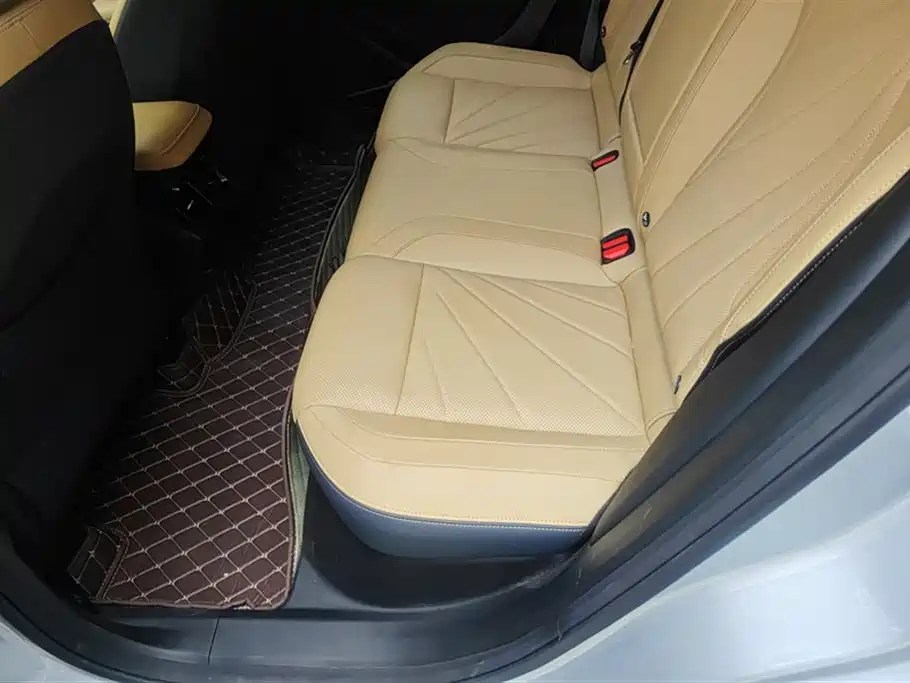 GEELY AUTOMOBILE BOYUE L