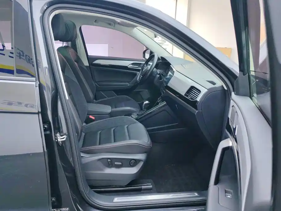 Volkswagen Tayron 2019 2019 Expedition 280TSI 2WD Luxury (China VI)