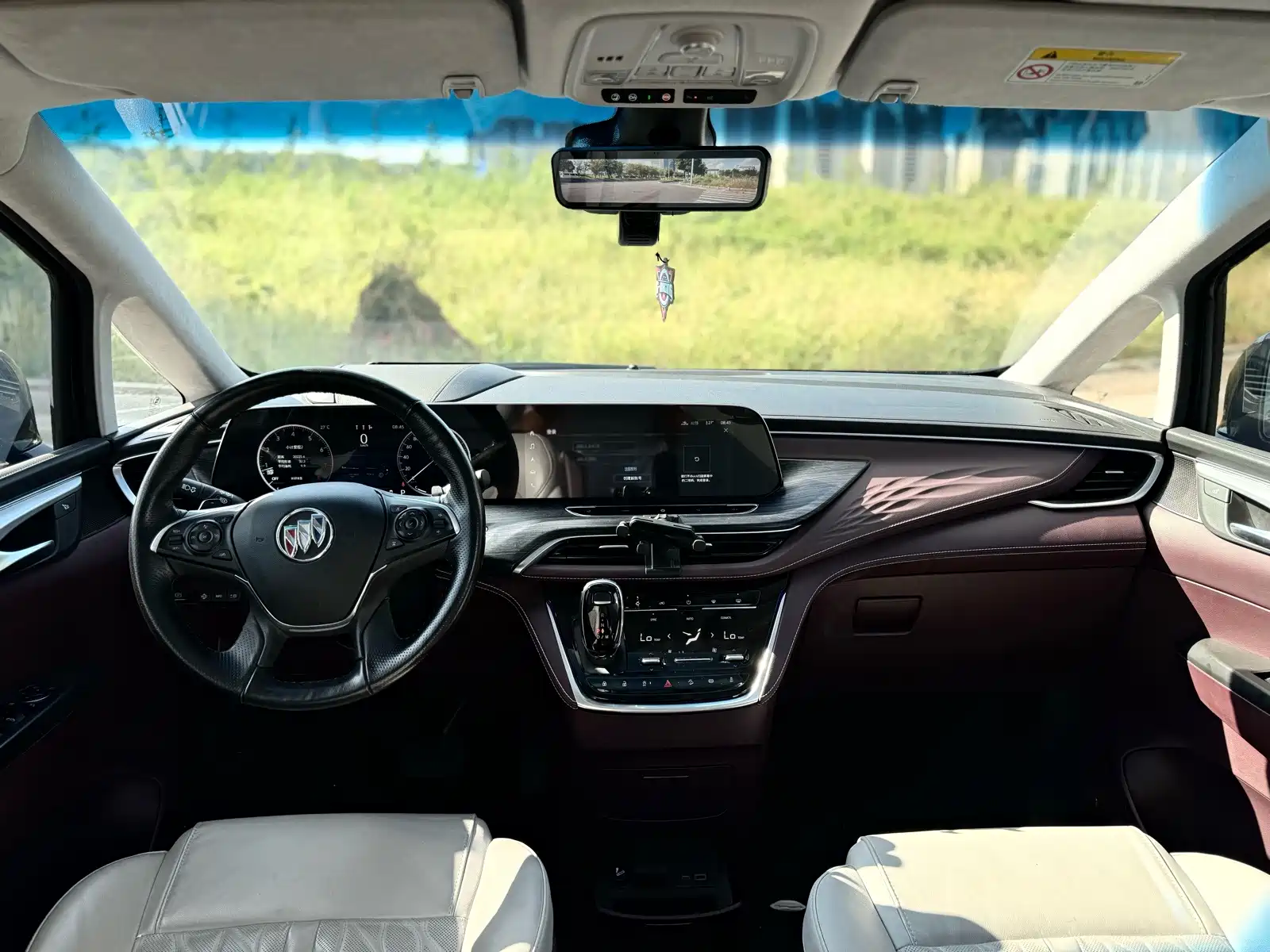 Фото 9 - Buick GL8