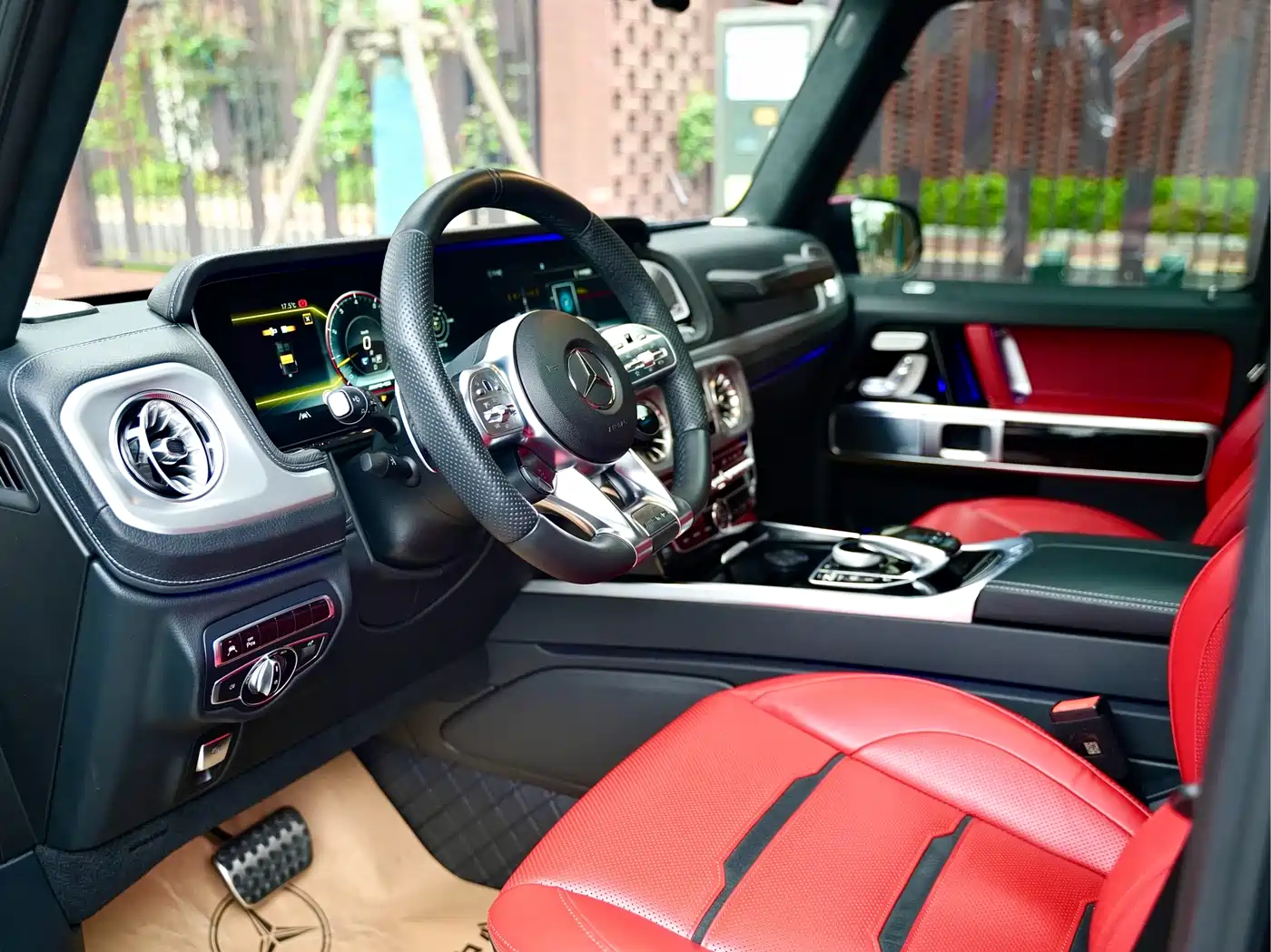 Mercedes-Benz G-Class AMG 2023 AMG G 63 фото 11