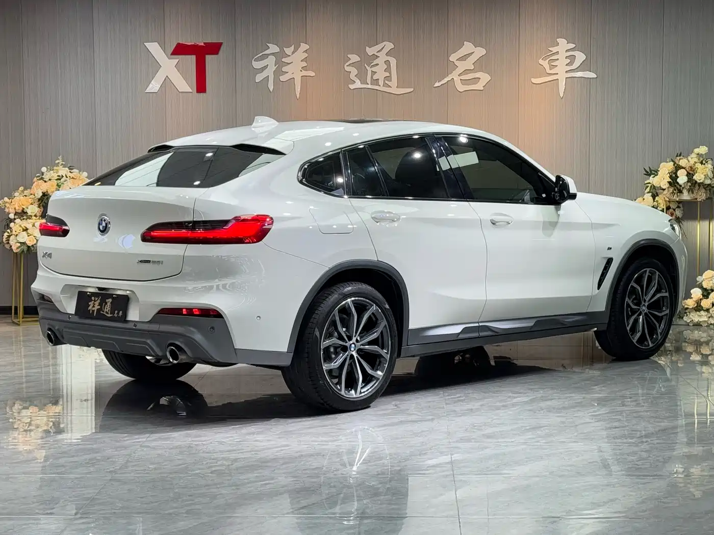 BMW X4 2019 xDrive25i M Off-Road Package фото 10