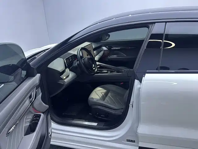 ZEEKR EXTREME KRYPTON 001