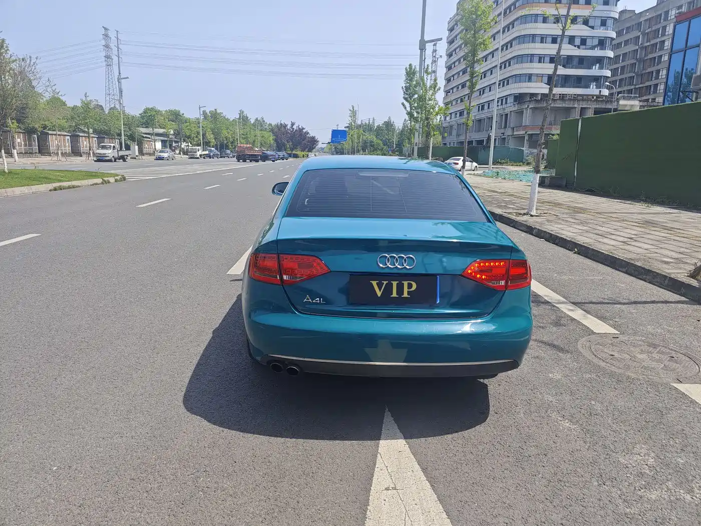 Audi A4L 2010 2.0 TFSI Luxury фото 5