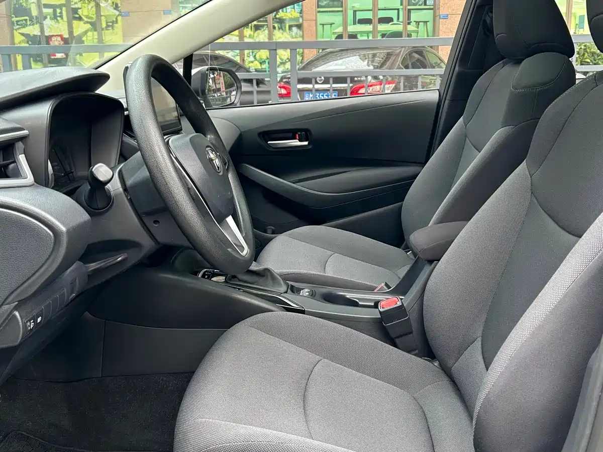 Toyota Corolla 2021 1.2T S-CVT Elite Edition фото 11