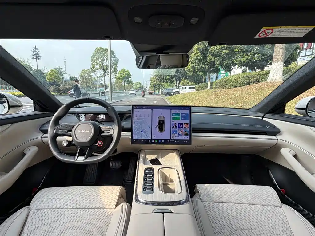 XIAOMI CAR XIAOMI SU7