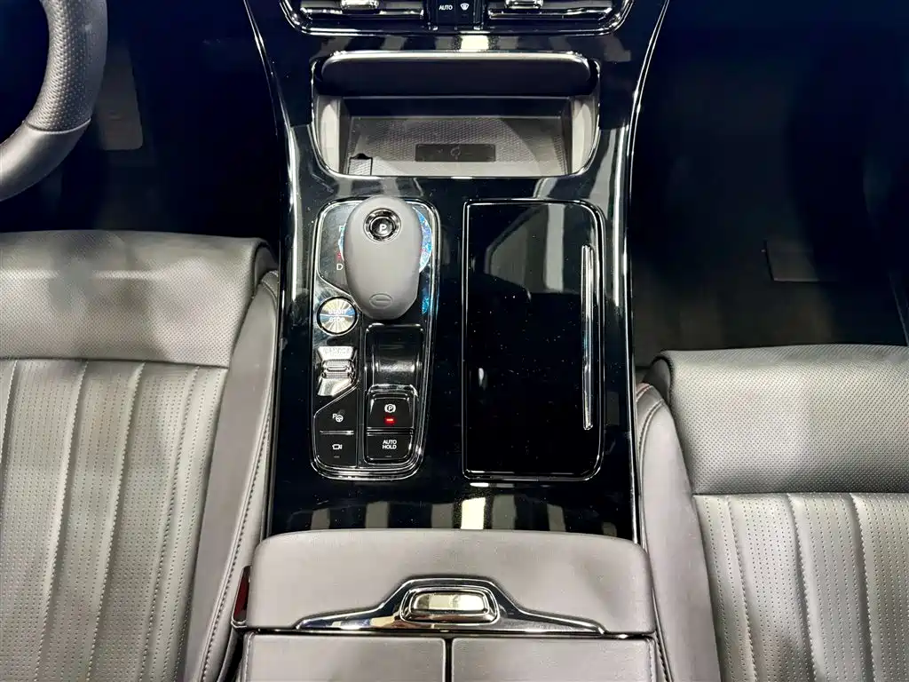 GAC Trumpchi Trumpchi M8 2024 Model Grandmaster Series 400T Pioneer Edition фото 22