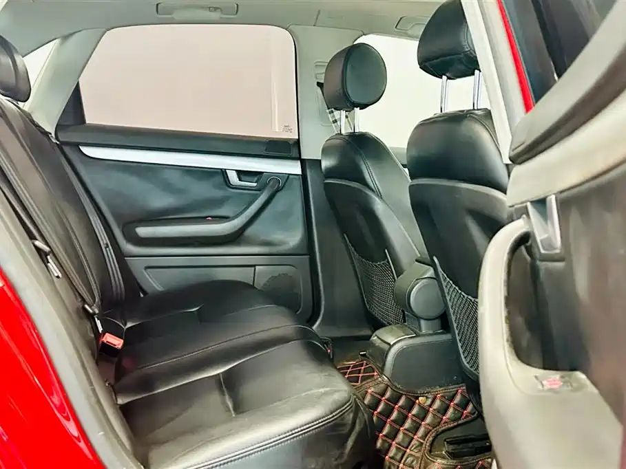 Audi A4 2007 2.0T Automatic Standard фото 8
