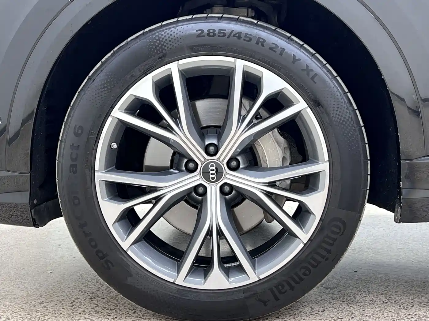 Audi Q8 2021 2022 55 TFSI Luxury Dynamic