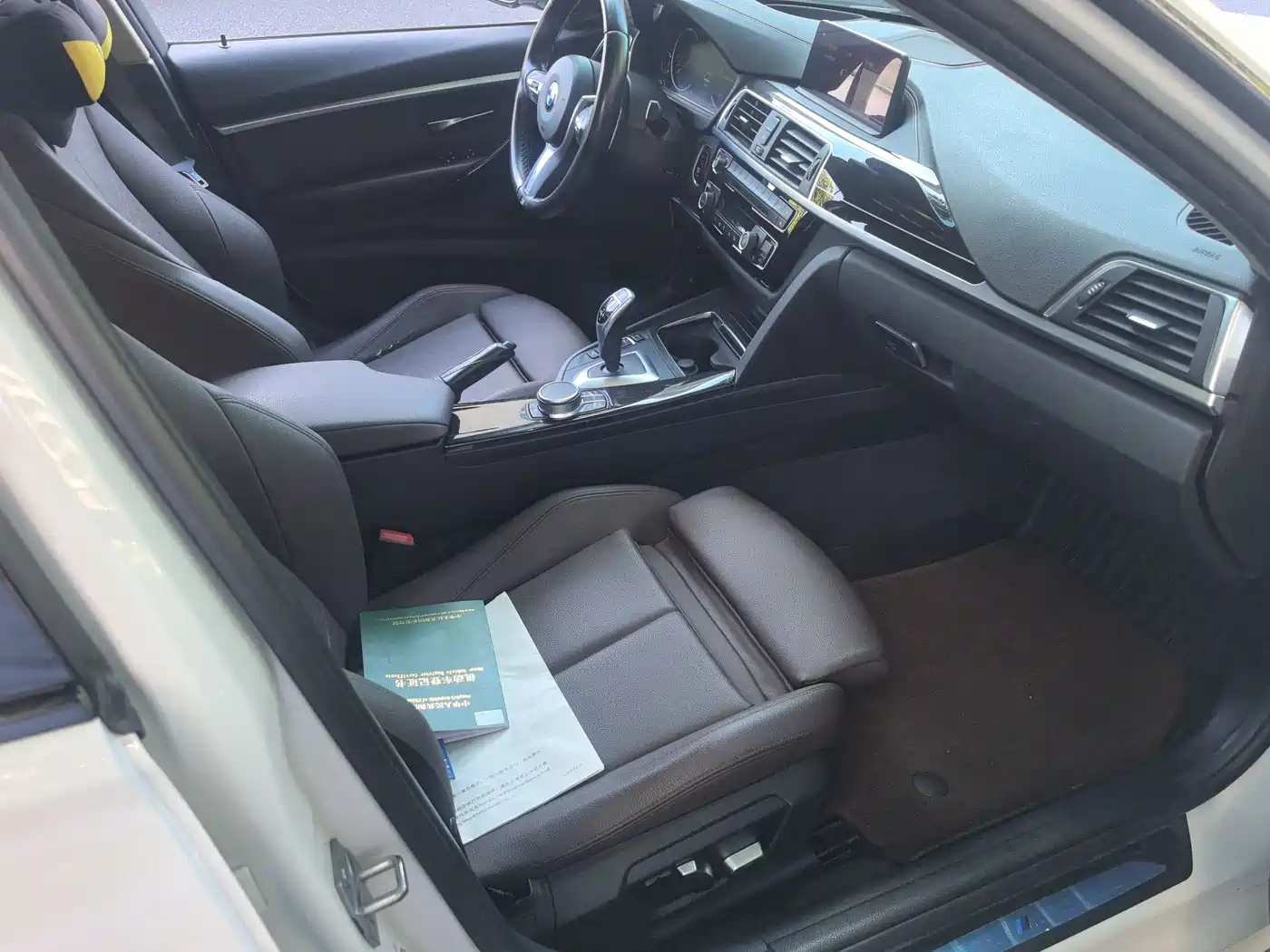 BMW 3 Series 2019 320Li M Sport Black Night Edition фото 13