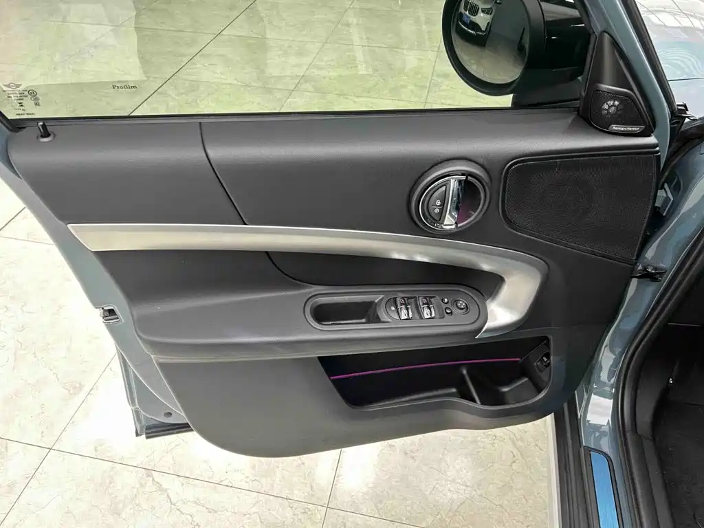 MINI COUNTRYMAN 2024 2023 1.5T COOPER ALL4 Connoisseur
