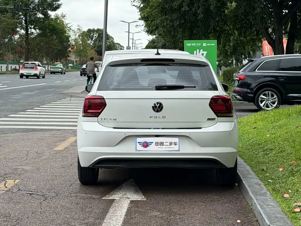 Volkswagen Polo 2021 2021 Plus 1.5L Automatic Colorful Tech Edition