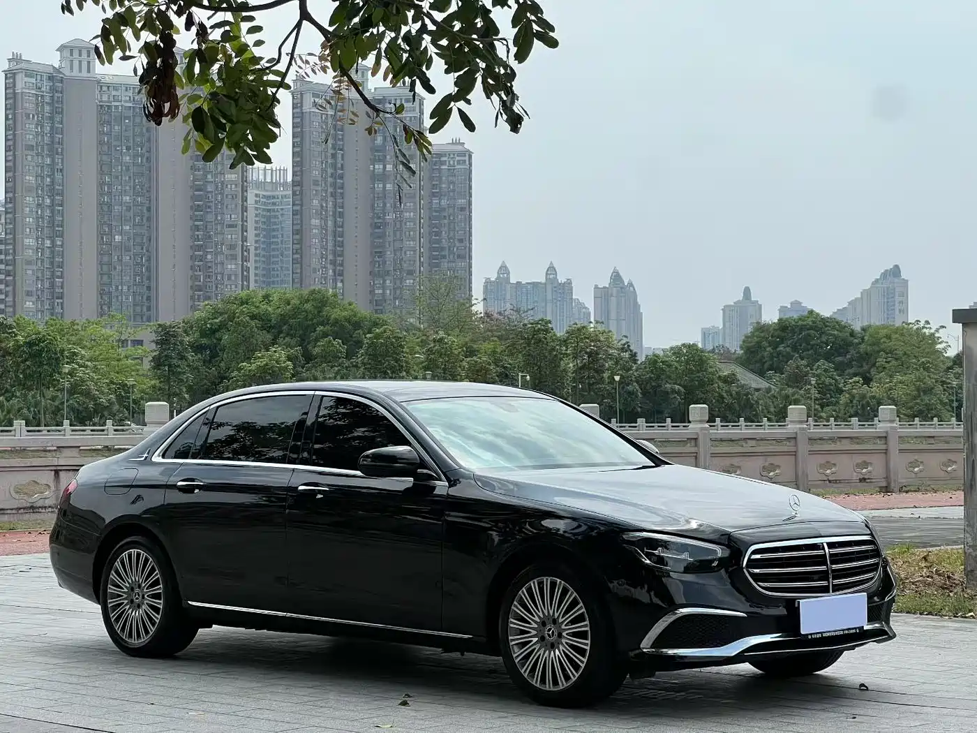 Mercedes-Benz E-Class 2022 Facelift E 300 L Fashion Style фото 3
