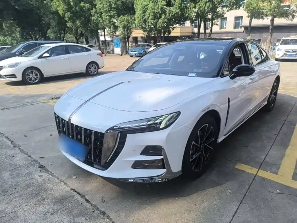 Hongqi H6 2026 2025 Model 2.0T Beauty Edition