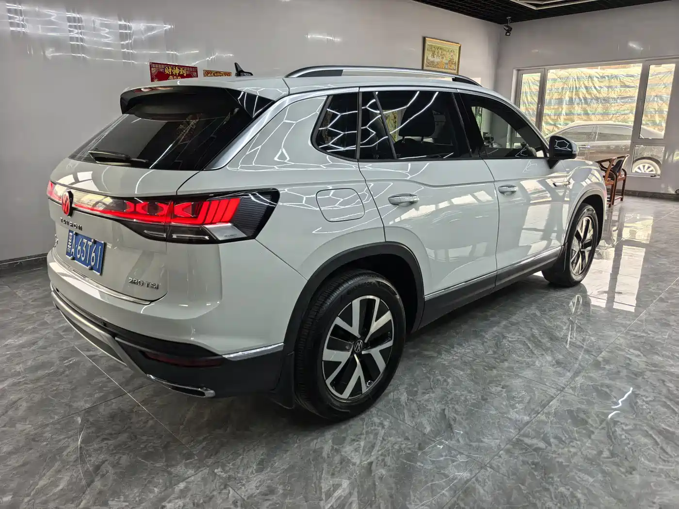 Volkswagen Tayron 2023 280TSI 2WD Luxury Plus Advanced Edition фото 5