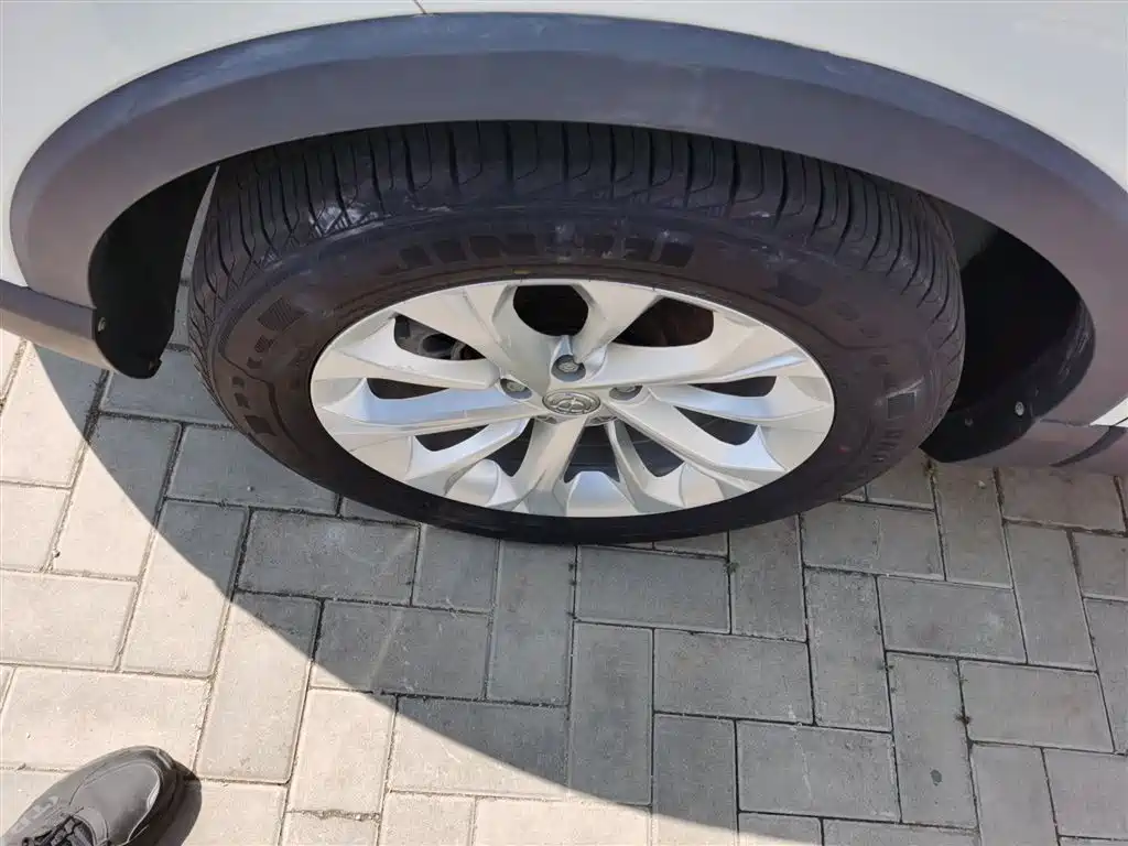Zhonghua V3 2019 2017 1.5L Manual Comfort