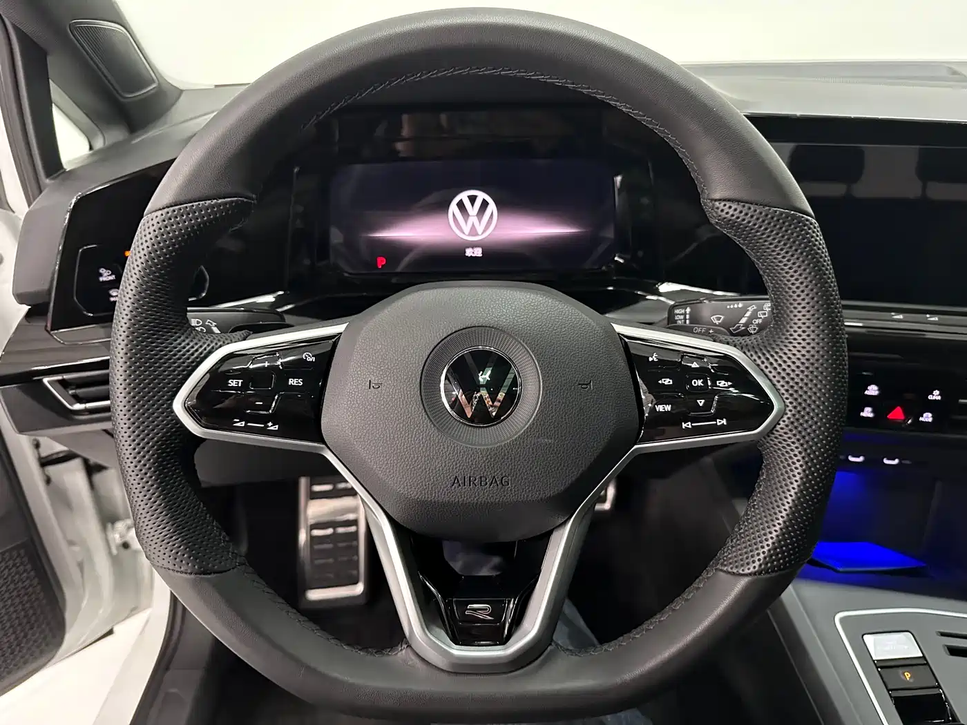 Volkswagen Golf 2023 Facelift 280TSI DSG R-Line Lite фото 8