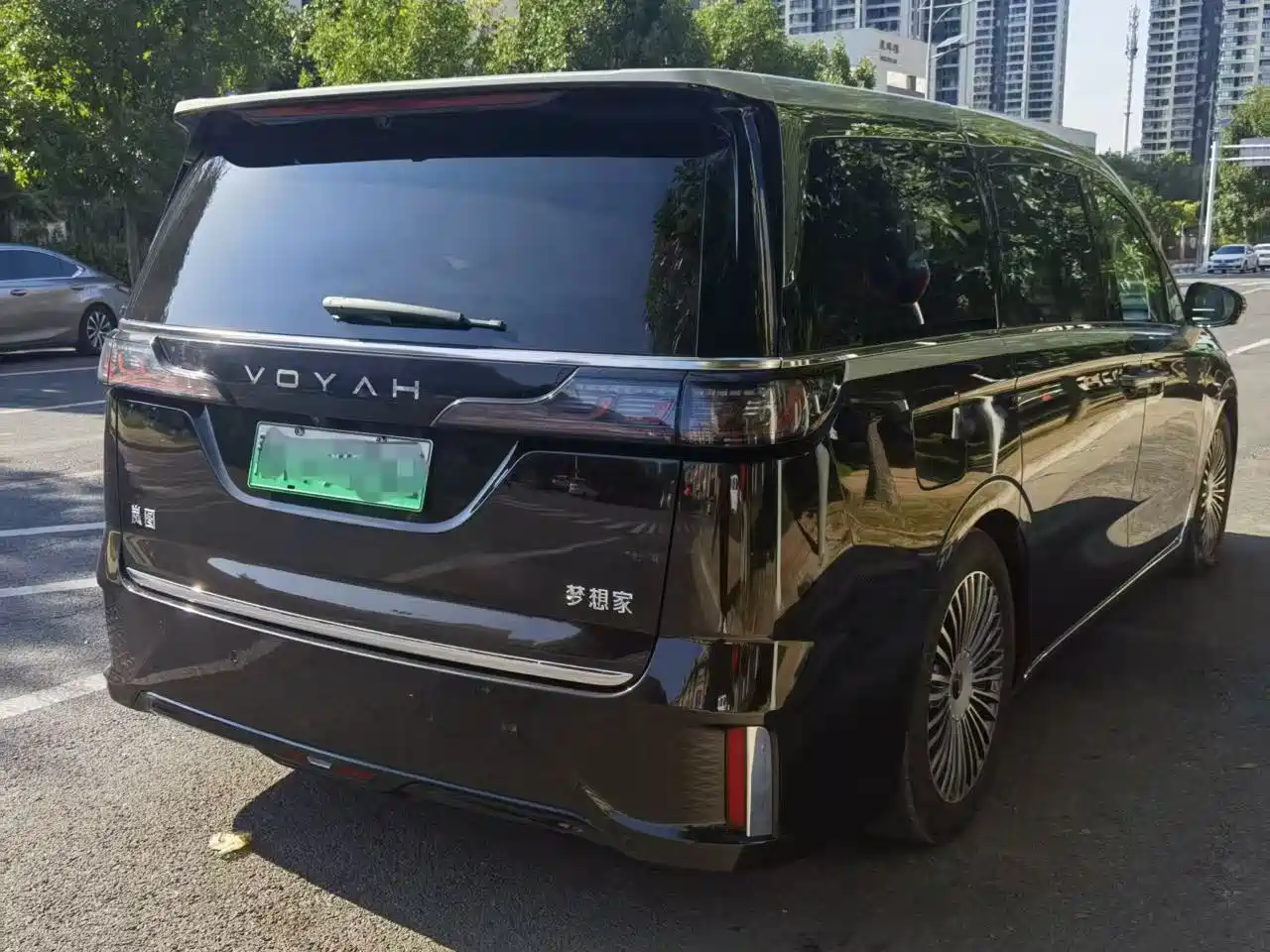 Voyah Auto Voyah Dreamer 2026 2025 Model PHEV Basic Version