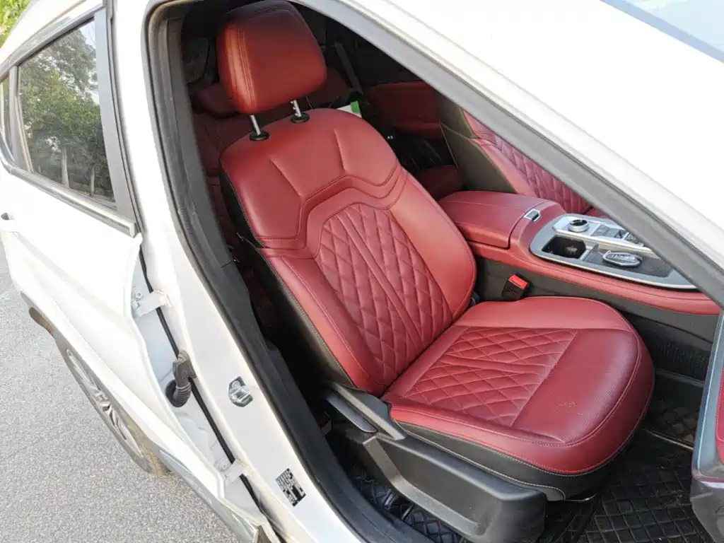 Jetour X70 PLUS 2025 2024 Champion Edition 1.5T DCT Champion PRO 5-seater