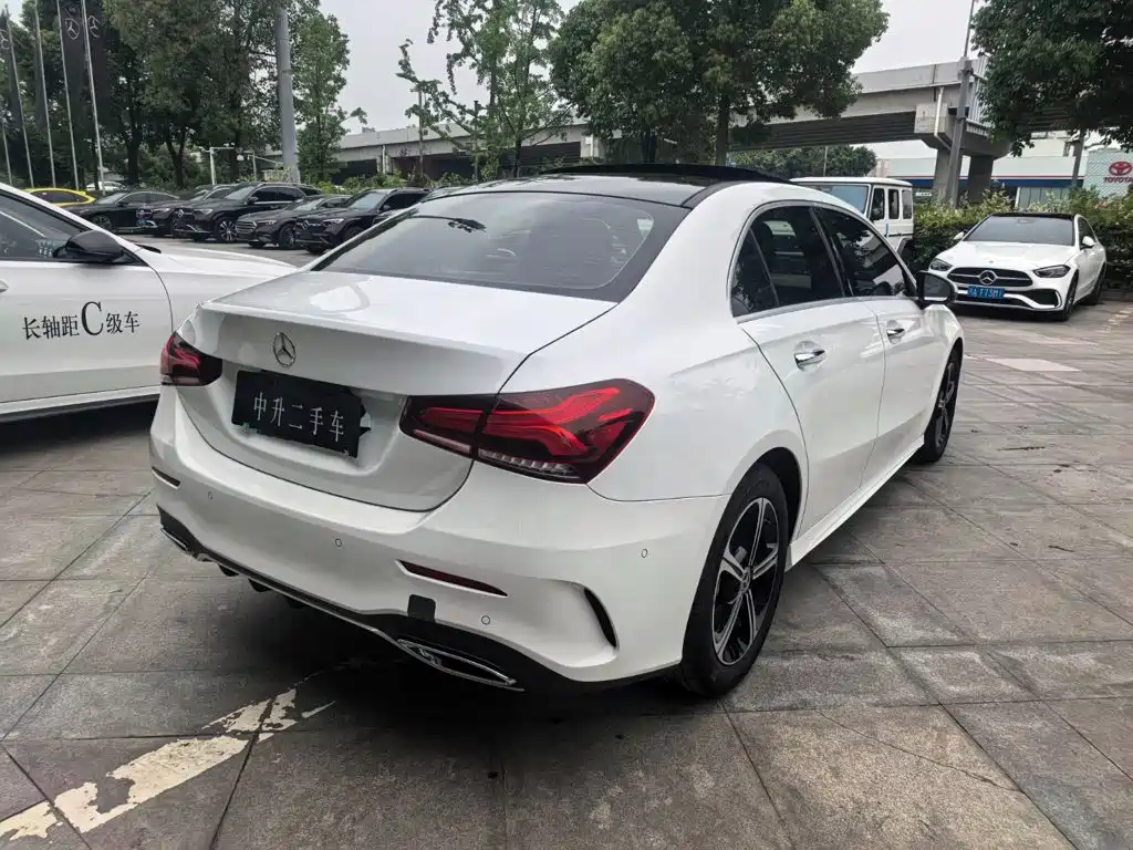 Mercedes-Benz A-Class, миниатюра 4