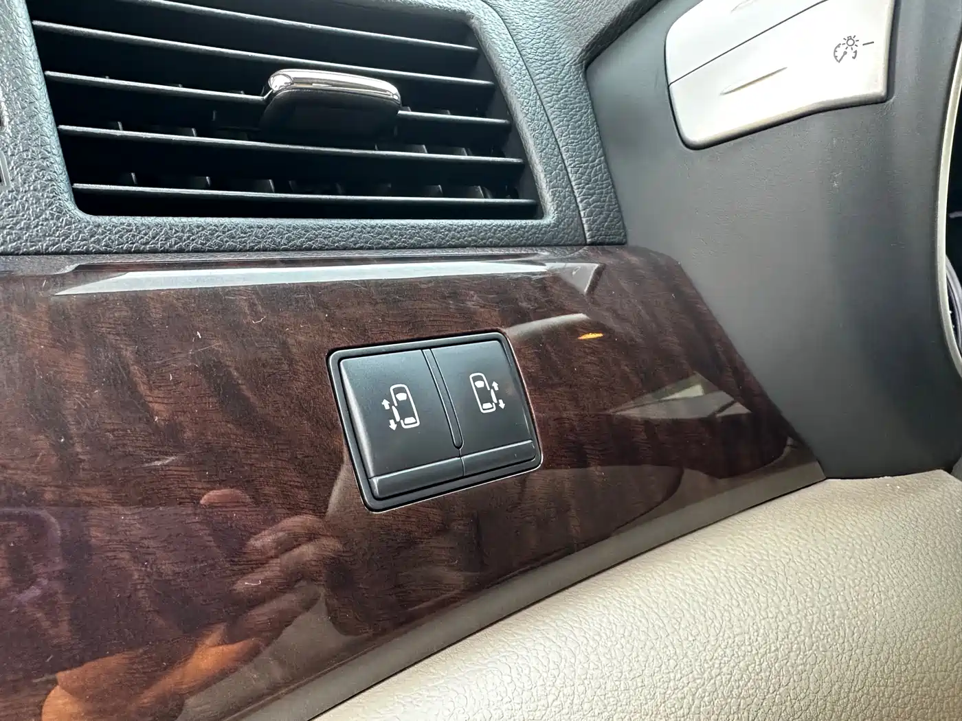Nissan Quest 2015 3.5L SL фото 20