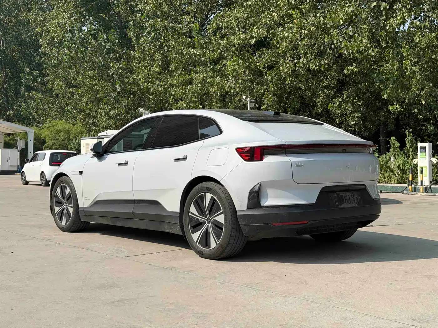 Polestar 4 2024 2024 Single Motor Standard Range