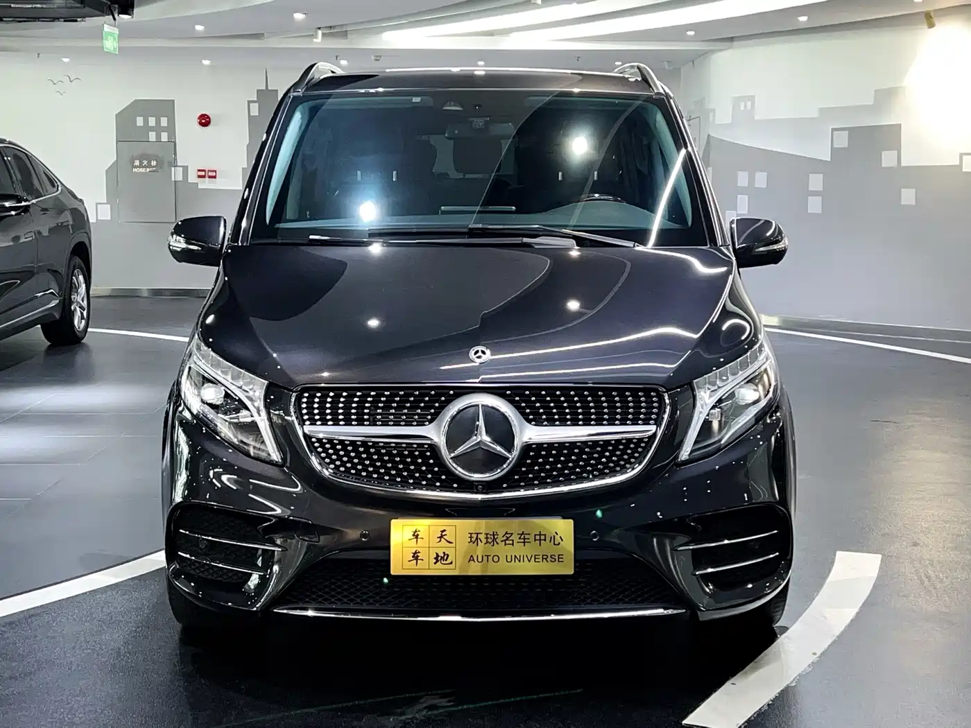 Mercedes-Benz V-Class 2020 Model V 260 L Long Wheelbase Luxury фото 2