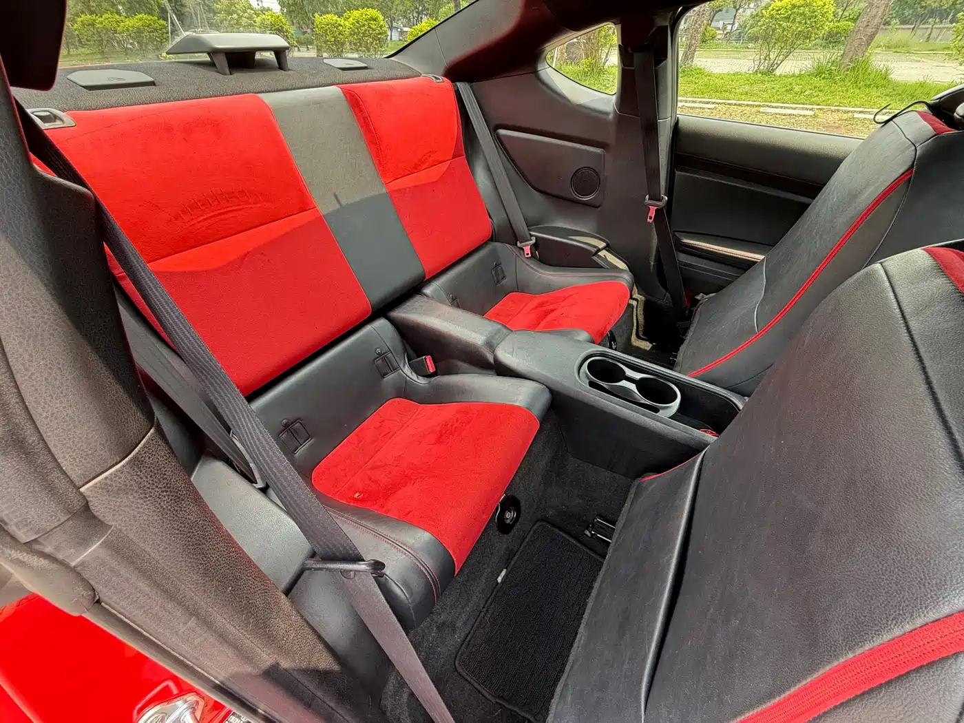 Toyota 86 2014 2.0L Automatic Luxury фото 13
