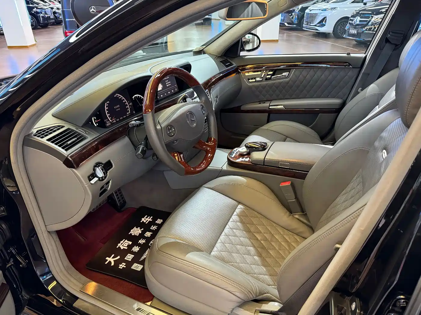 Mercedes-Benz S-Class AMG 2007 Model AMG S 65 фото 10